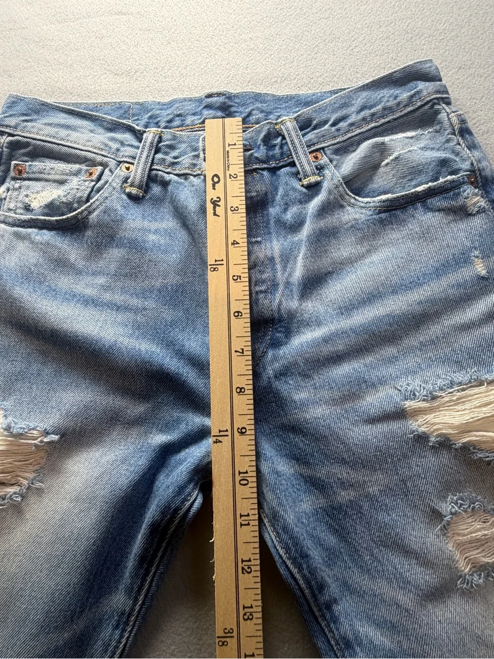 Levi’s 501 Distressed Ripped Straight Jeans Men’s 30x32